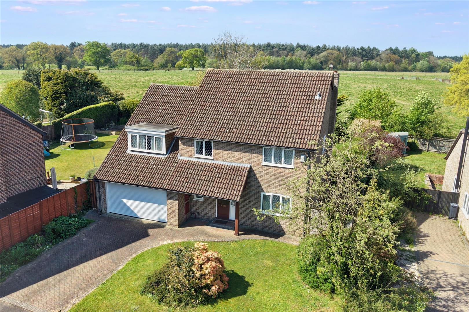 4 bed property in Barbara's Meadow, Reading
